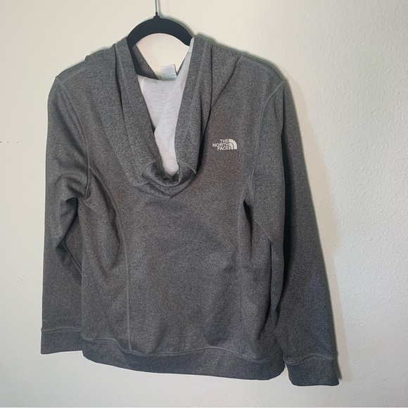 The North Face Gray Sweatshirt Size Medium - Picture 5 of 6